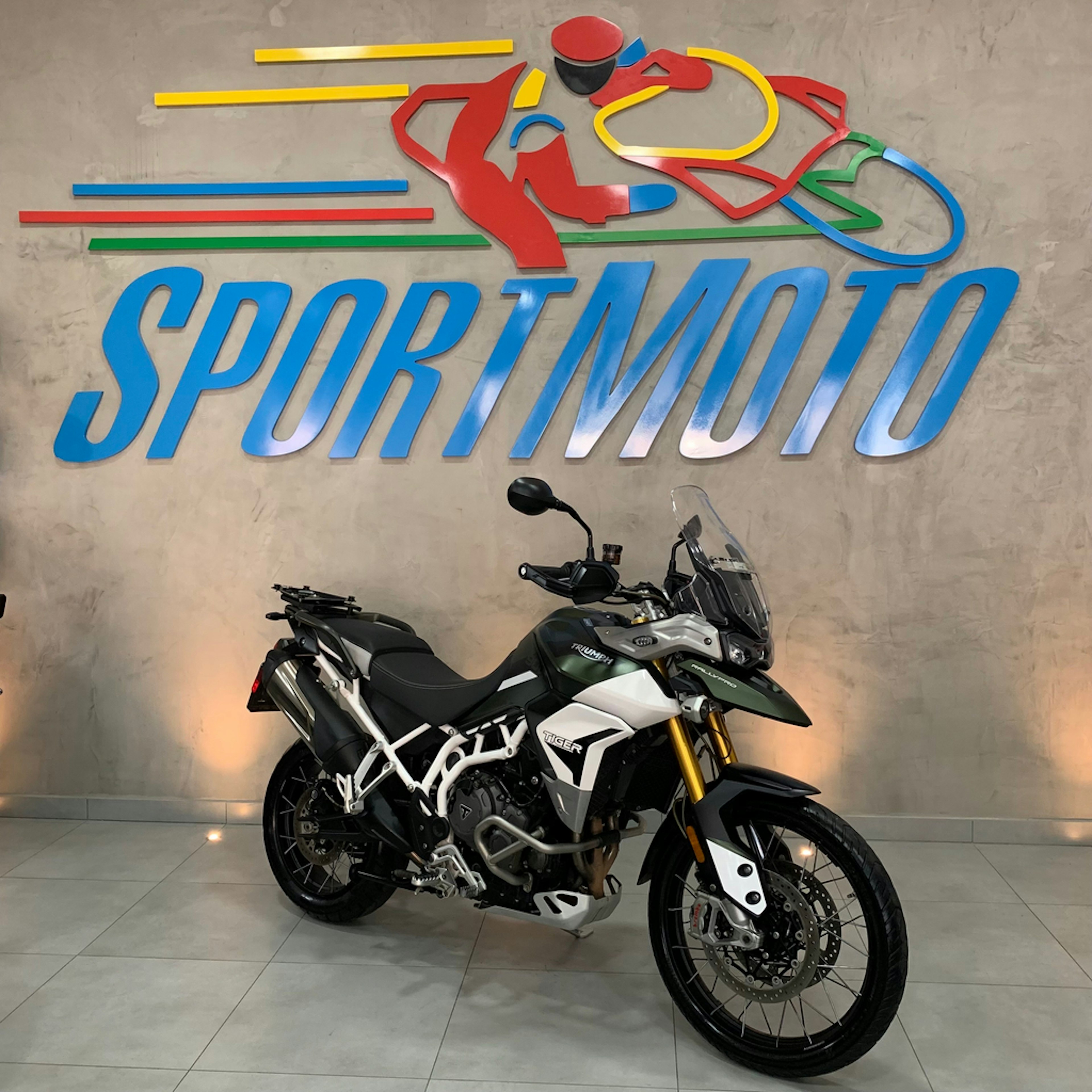 Compre agora mesmo Triumph TIGER